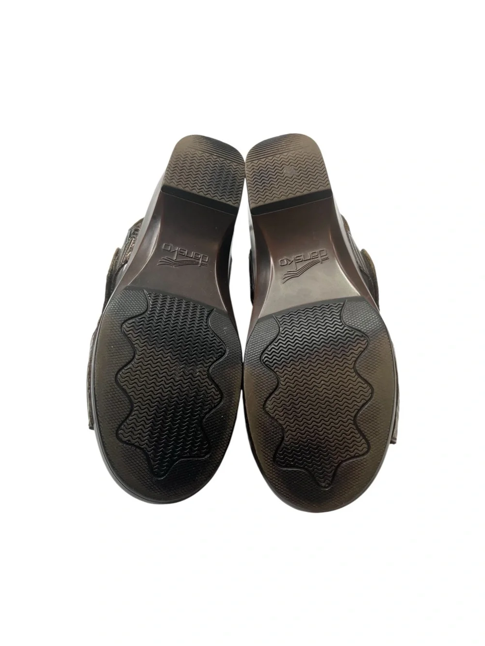 Dansko Wedge Sandals Size 39 Metallic Brown Leather Two-Strap Casual Comfort